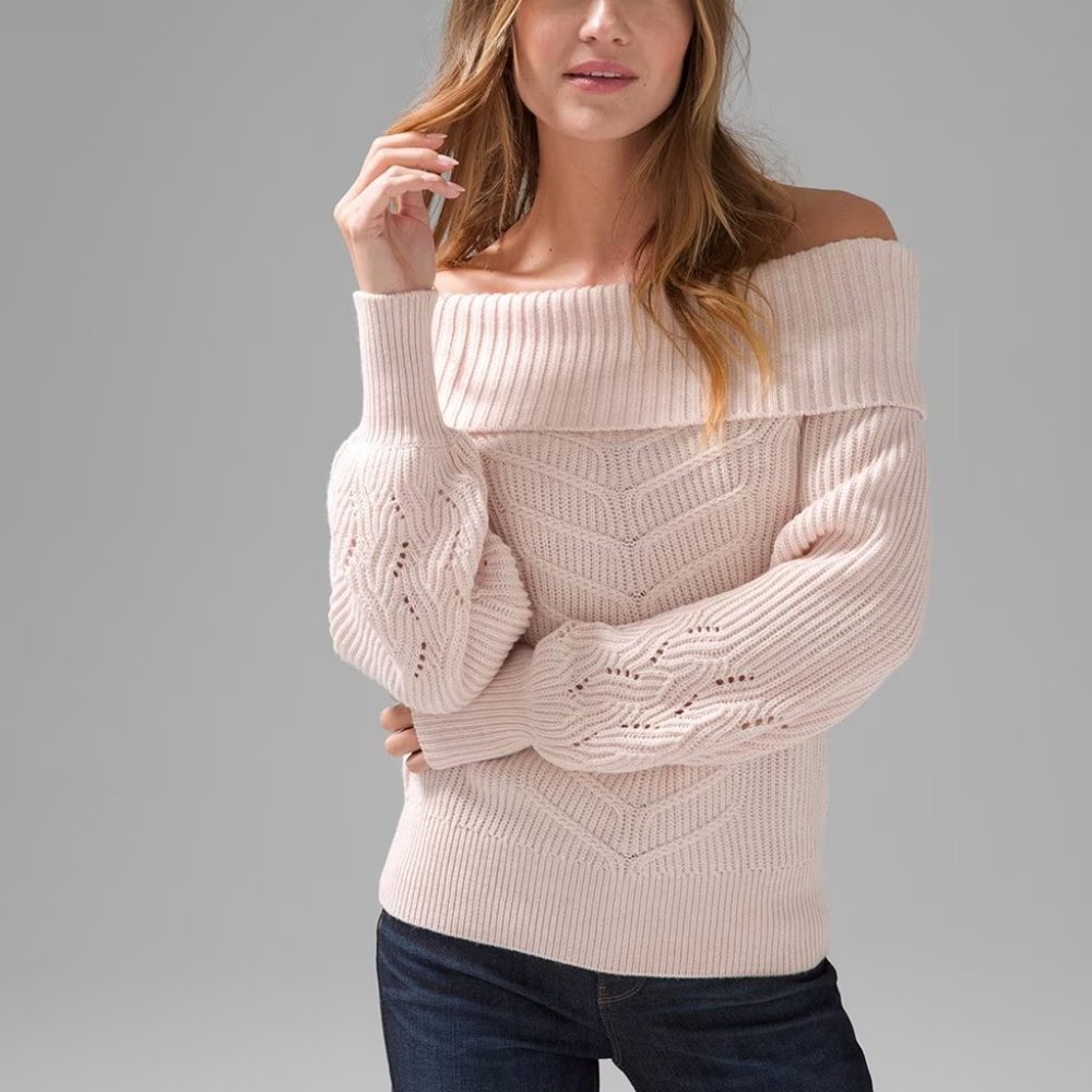 NEW WHITE HOUSE BLACK MARKET off shoulder cable knit sweater s